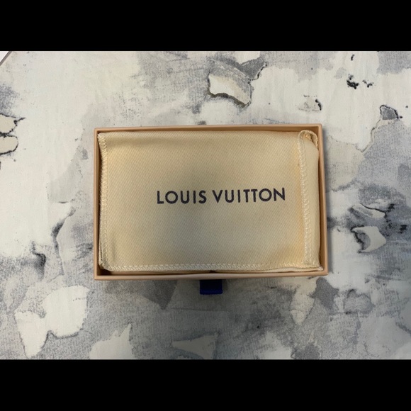 β¨ SOLD β¨Louis Vuitton Monogram Key Pouch πβ¨ - Picture 9 of 9
